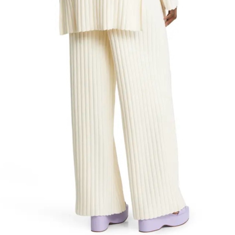 Dressed in LALA New Era Ribbed High Rise Wide Leg Pants XL - Picture 2 of 10